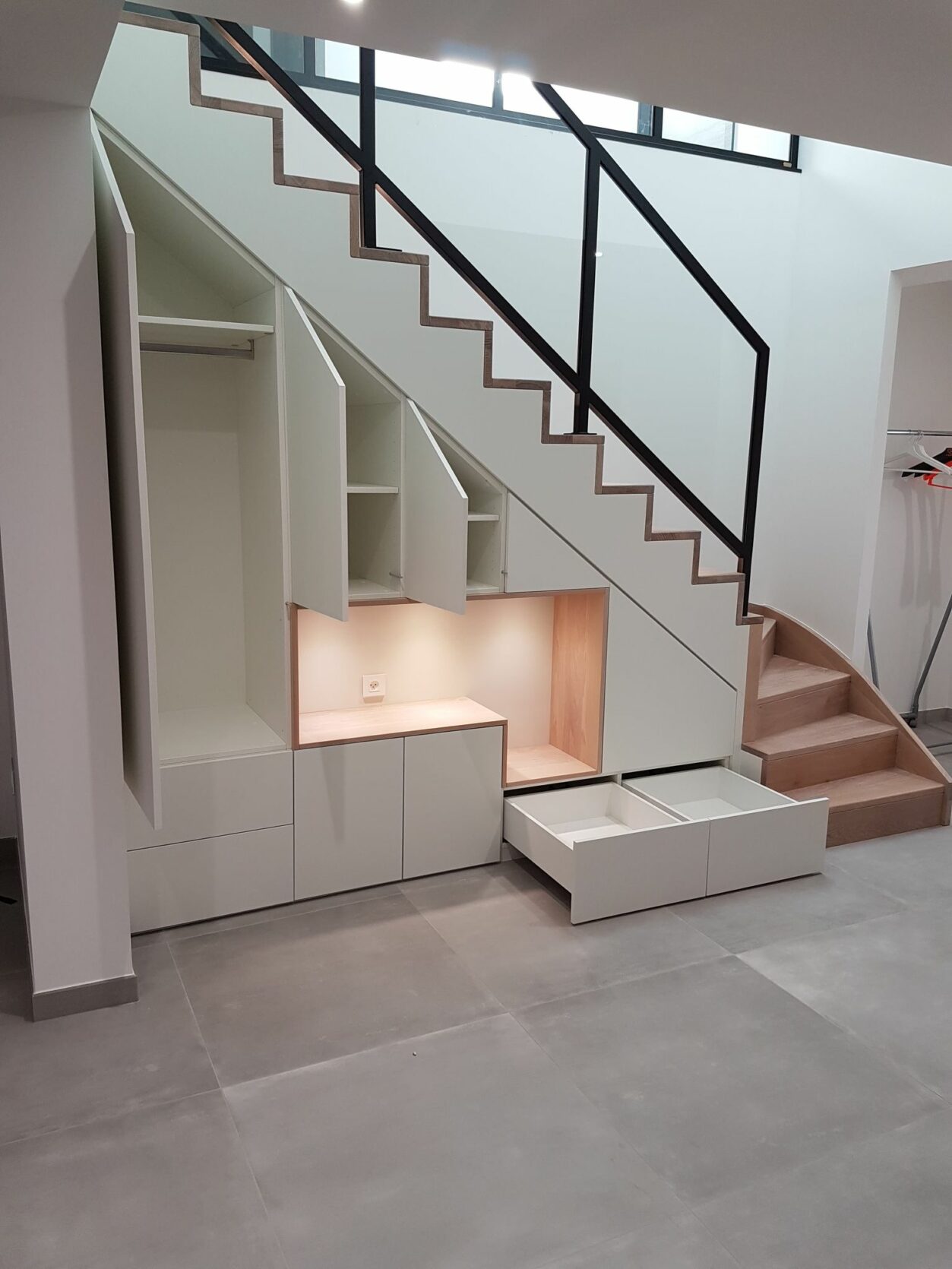 121779543 362551278280170 704391459674351694 n 1 - meubles sur mesure