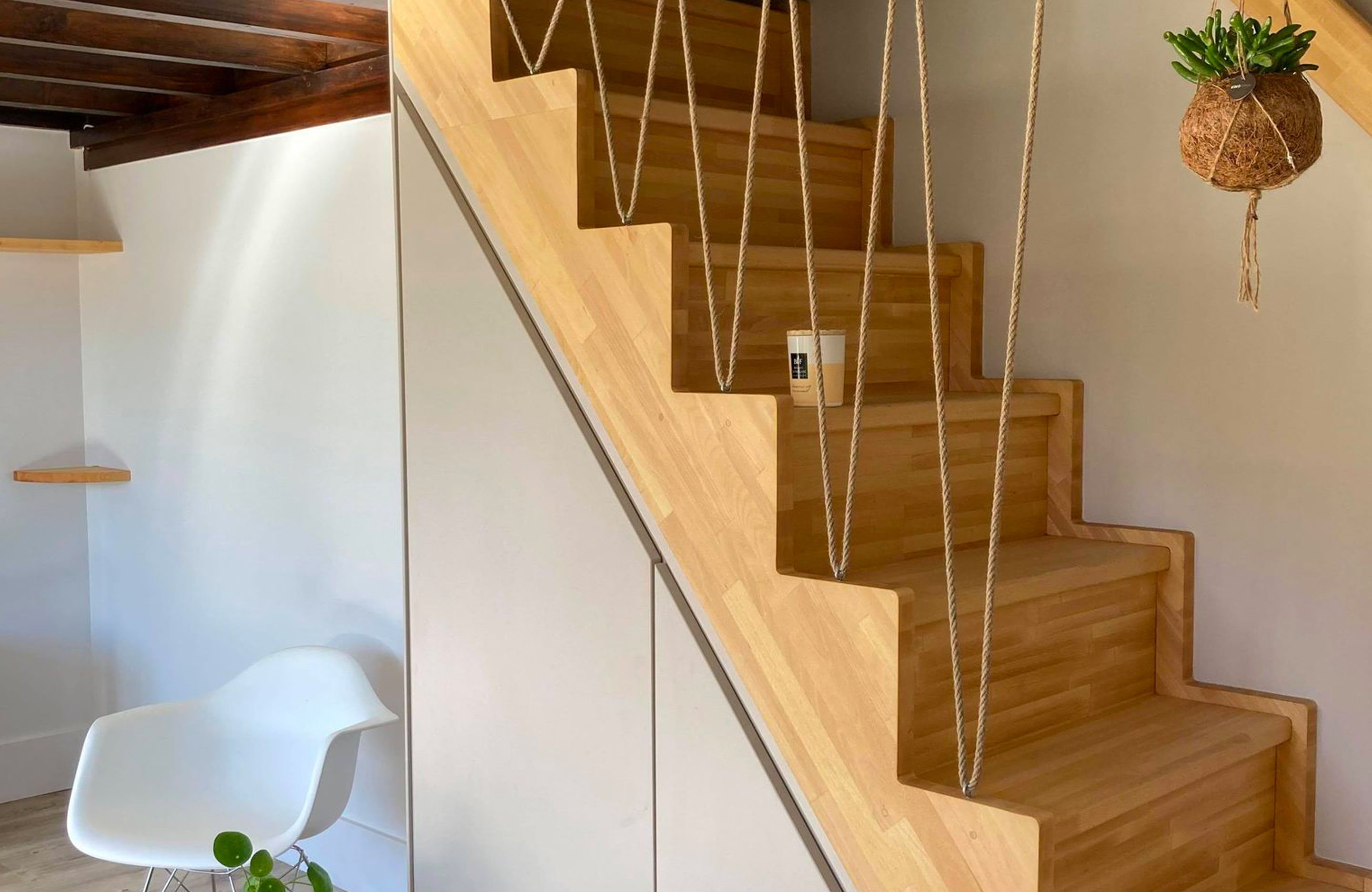 - meubles sur mesure