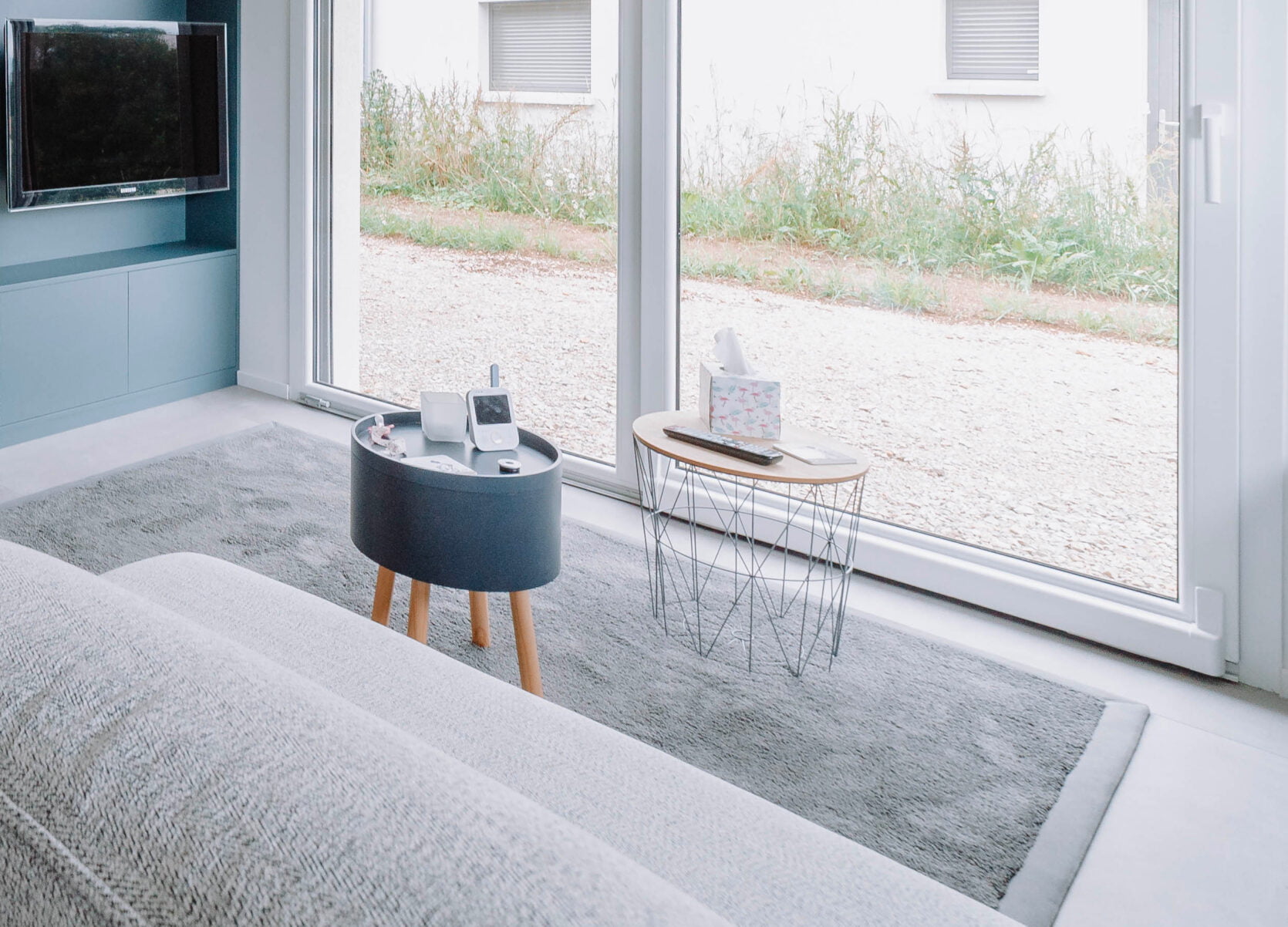 MeubleTV Emilie CH01 1 - meubles sur mesure