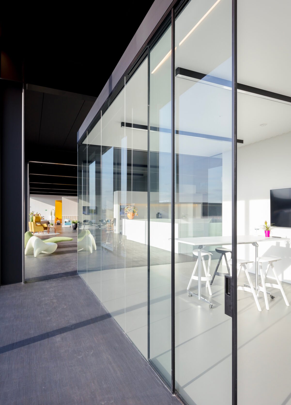 EspaceWilliam ArchitectureEntreprise06 - meubles sur mesure