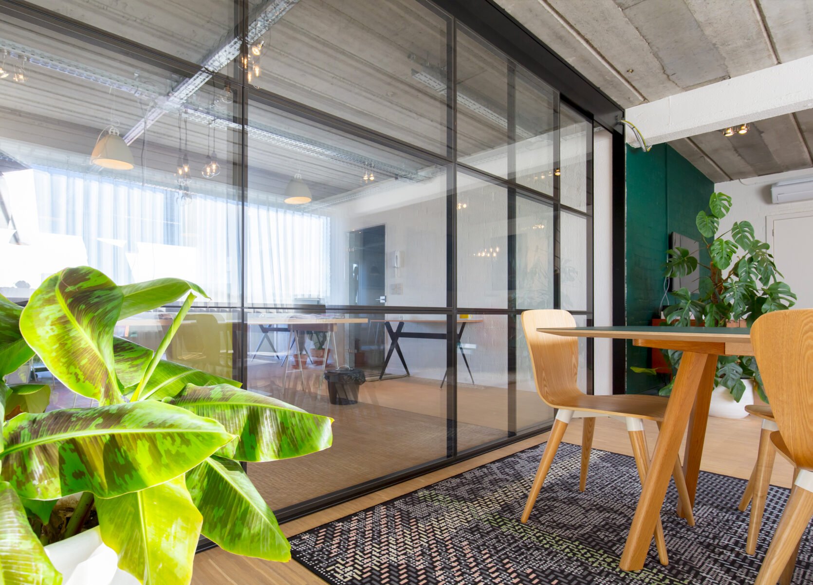 EspaceZoe ArchitectureEntreprise02 - meubles sur mesure