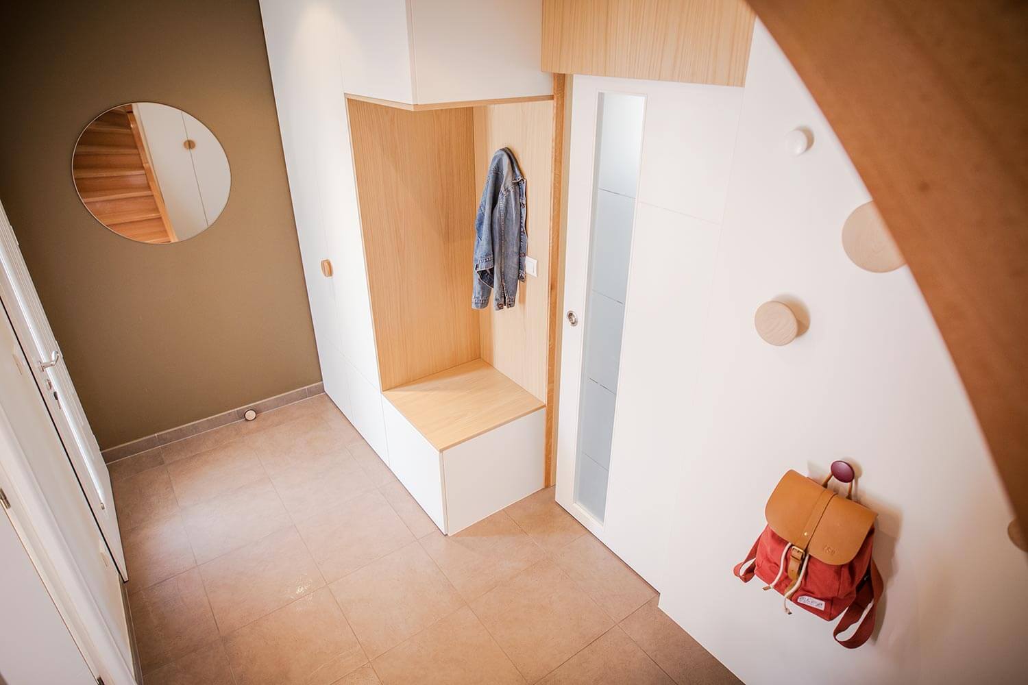 Aménagement d'une grande entrée de maison