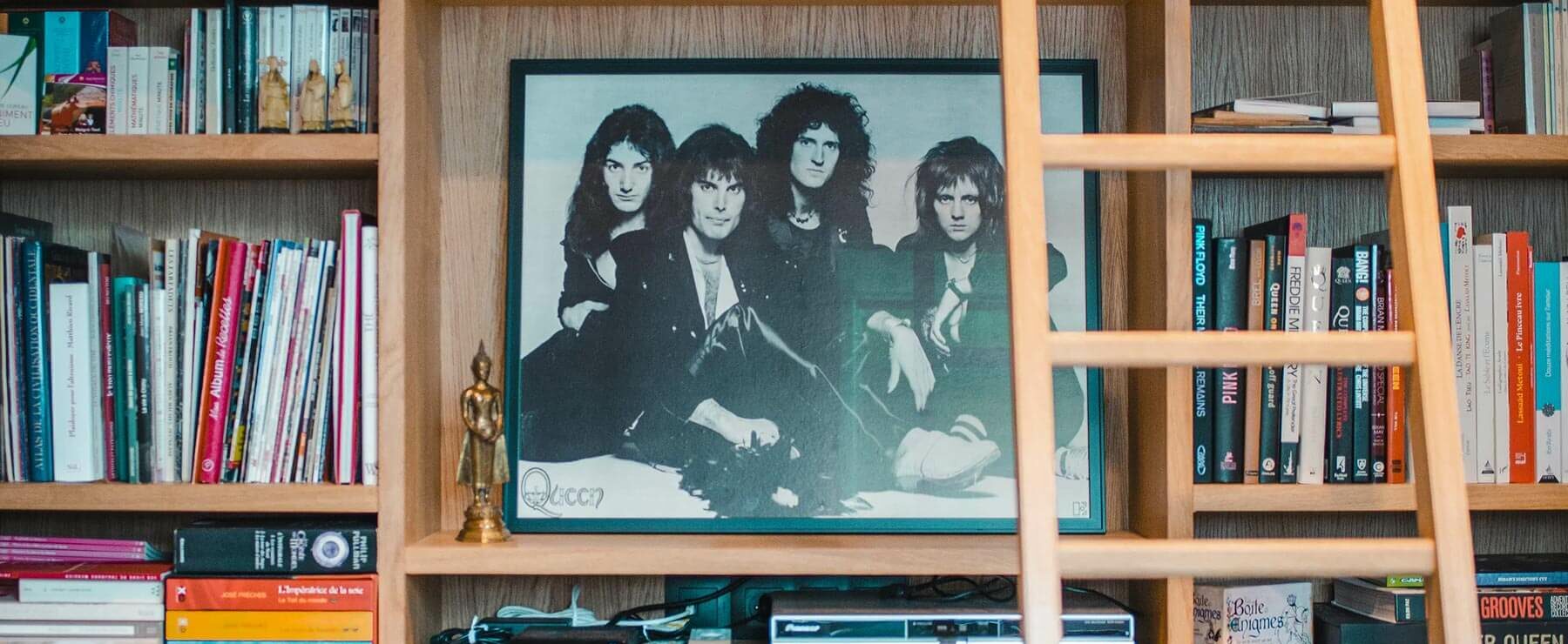 bibliotheque sur mesure bois detail - meubles sur mesure