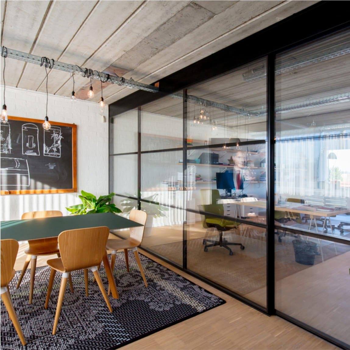 Verriere sur mesure pour séparer une pièce