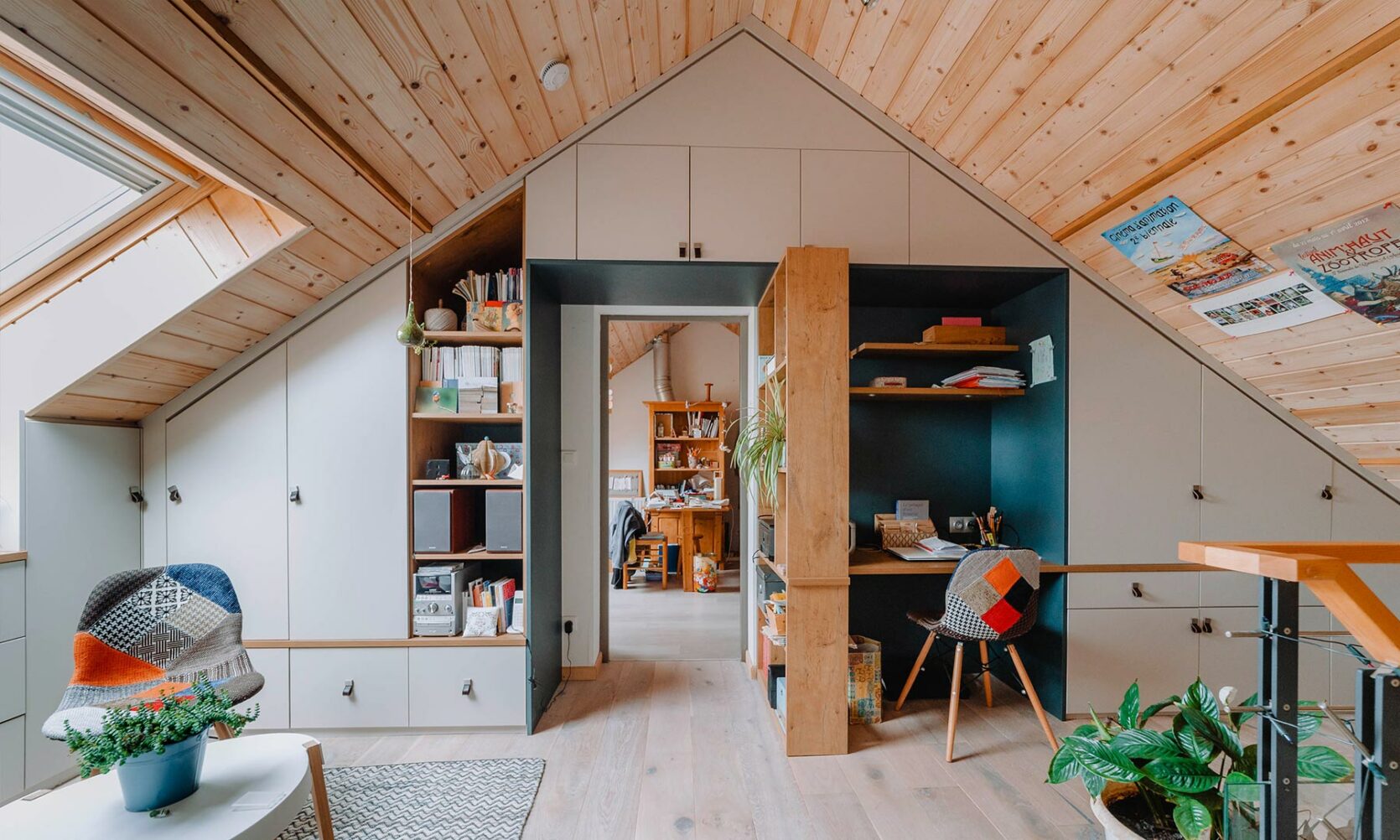 amenagement sous pente sur mesure pointe - meubles sur mesure