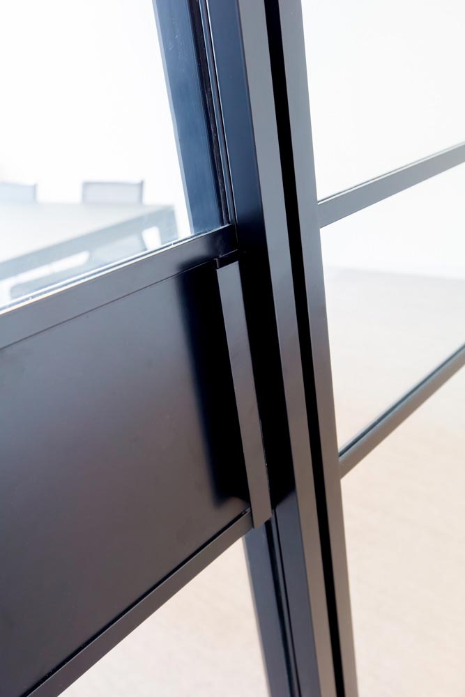 Verrière sur mesure poignée détail finition