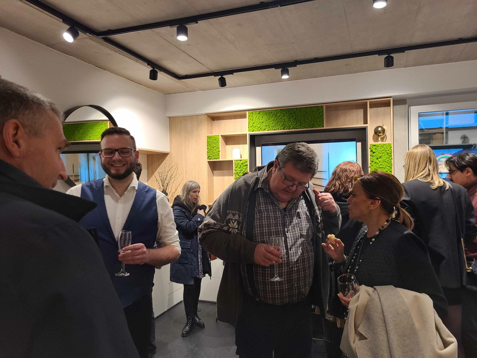 Inauguration BeHome Luxembourg 26 - meubles sur mesure